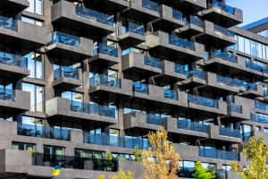 Ochrona środowiska w firmie: Jak skutecznie wdrażać zrównoważony rozwój w miejscu pracy